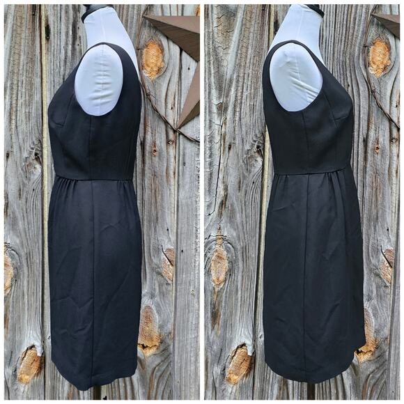 Sleeveless LBD Little Black Dress Trina Turk Size 4 Solid Black VNeck V-Back - Picture 2 of 9